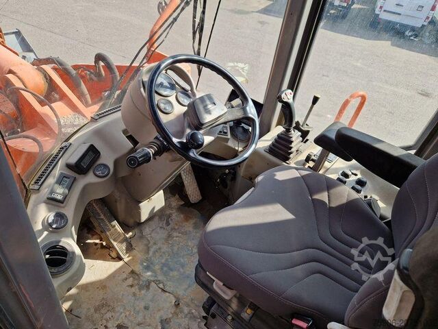 Knicklader Hitachi LX170E