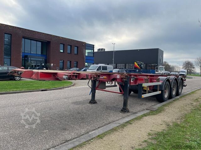 Container transport Burg BPO 12 27 CCXGX 00 20/30 FT Chassis / BPW Axles...