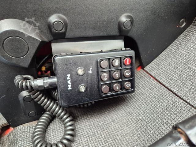 Spezial-LKW MAN FE 26.360 LF 8 Löschfahrzeug