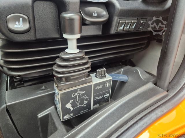 Dreiseitenkipper LKW IVECO ML150E28W 4x4 Meiller Dreiseitenkipper 2xAHK