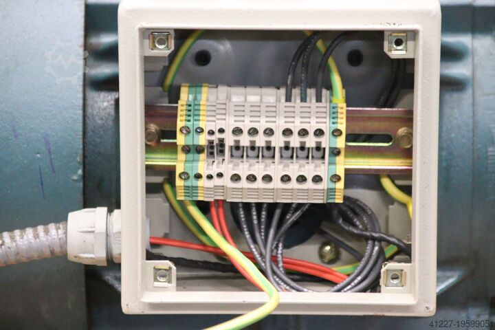 Electric motor 5.5 kW 1460 rpm Reliance Electric 213TC P P21G1780A