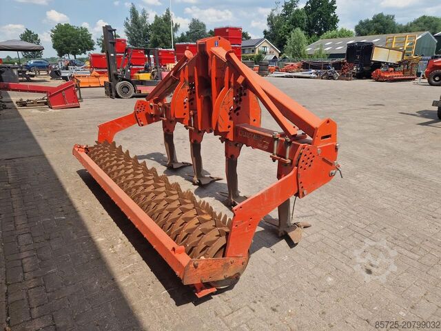 Deep cultivator Diepwoeler