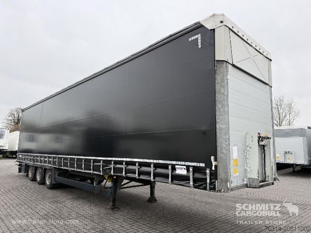 Auflieger mit Pritsche & Plane Schmitz Cargobull Curtainsider Mega Getränke