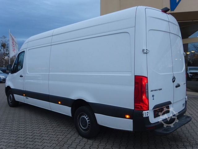 Kühltransporter MERCEDES-BENZ Sprinter III Kasten RWD/AWD 311/315/317/319 CDI