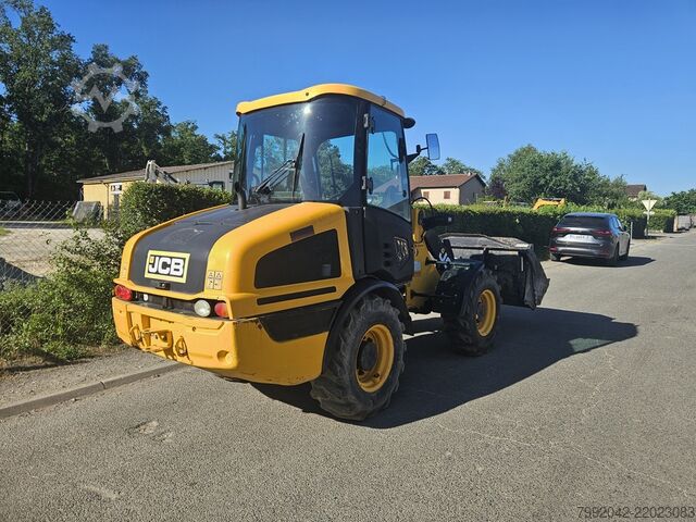 Wheel loader JCB 407