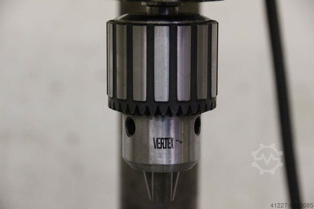 Tischbohrmaschine AEG DTBK-10