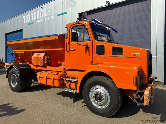 Spreader wagon Volvo N **N720-MINT CONDITION**
