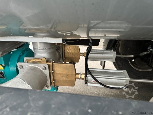 Tanker semitrailer KÄSSBOHRER V2A 32 cbm Drucktank, BÖRGER FL1036, MIETEN?