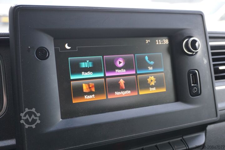 Kastenwagen Renault Master 2.3 dCi 135PK L2H2 EURO 6 - Airco - Navi...