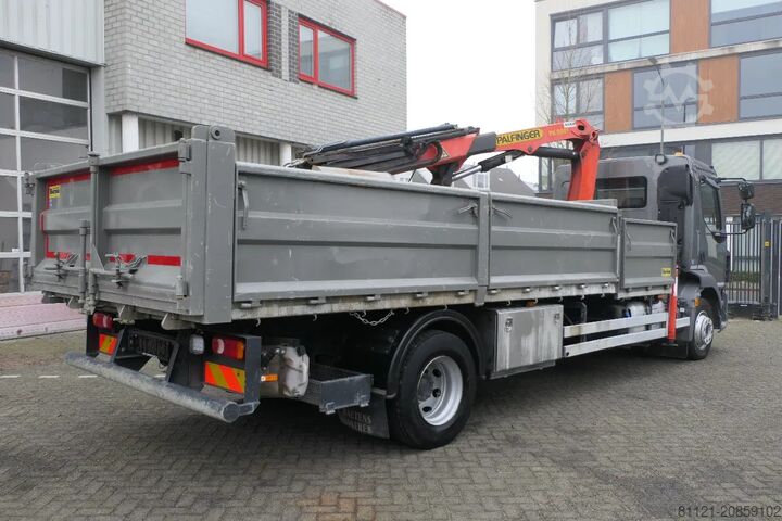 Kipper mit Kran DAF LF 230 | PALFINGER PK9001 | Remote Control | 92...