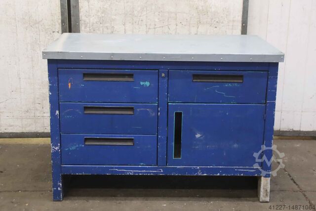 Werkbank unbekannt 1240/700/H850 mm