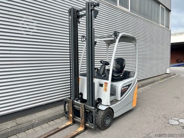 Electric 3-wheel forklift Still RX20-16