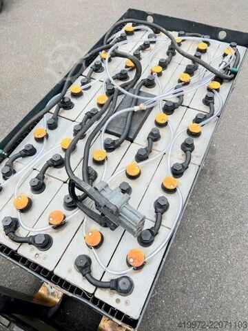 Electric 3-wheel forklift Still RX20-16