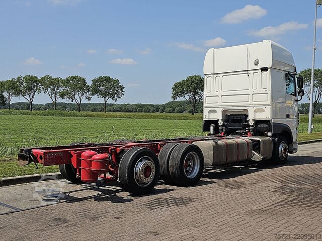 Chassis with cab DAF XF 480 SSC 6X2 FAR INTARDER