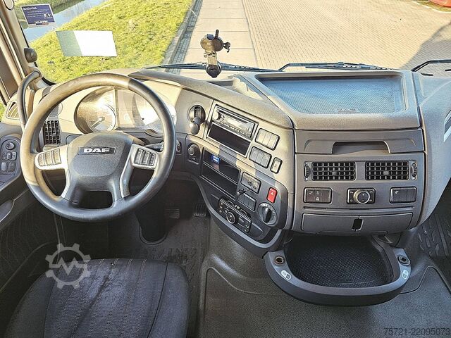 Standard-SZM DAF XF 450 SPACECAB