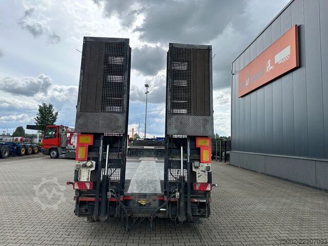 Low loader Broshuis 3ABSD Lowloader 3-axle / GVW: 59.000kg / Neck: ...