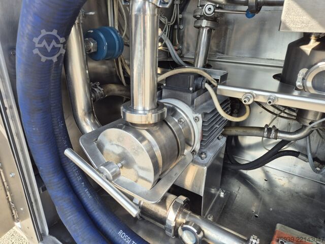 Tanker truck Mercedes Benz Atego 1529  Isoliert - Impeller Anlage
