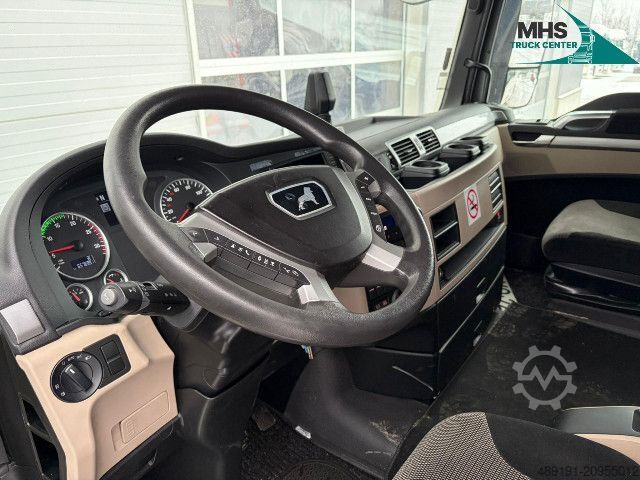 Volume tractor unit MAN TGX 18.460 4X2 LLS-U