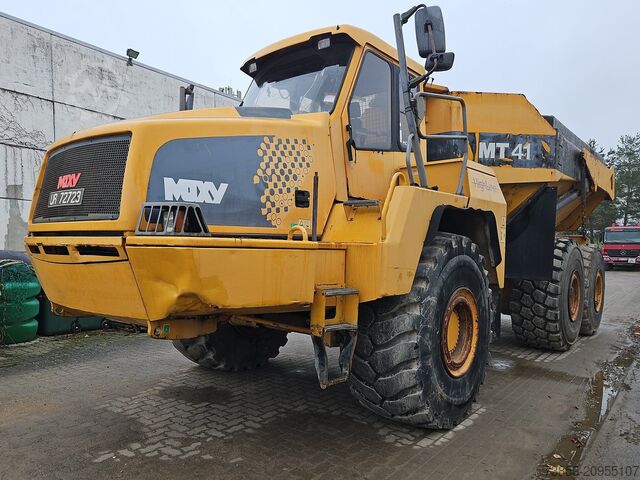 Articulated Dump Truck Moxy MT 41