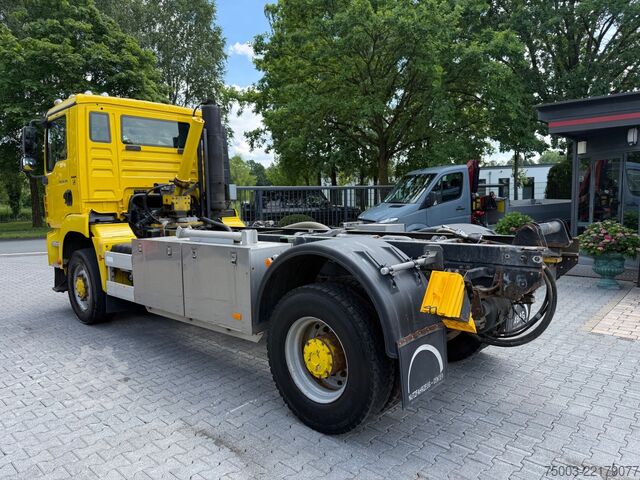 Truck chassis MAN TGM 18.340 4X4 BB