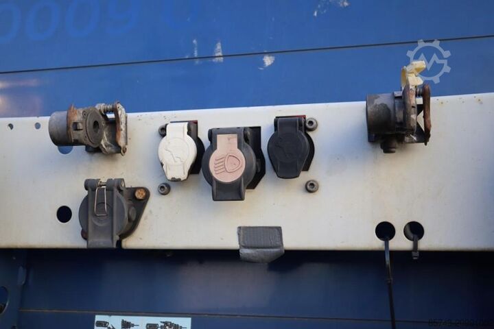 Curtain sided Schmitz Cargobull SCB3ST CoC Documents, TuV Loading Certificate, Dut