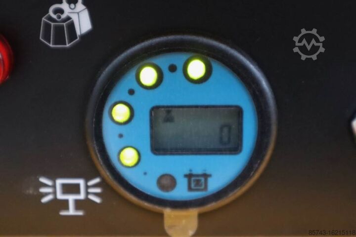 Scherenhebebühne Haulotte Compact 10N Valid inspection, *Guarantee! Non Mark