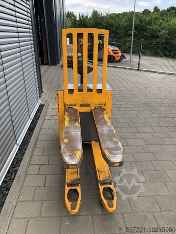 Elektrische Niederhubwagen Jungheinrich EJE-C 20