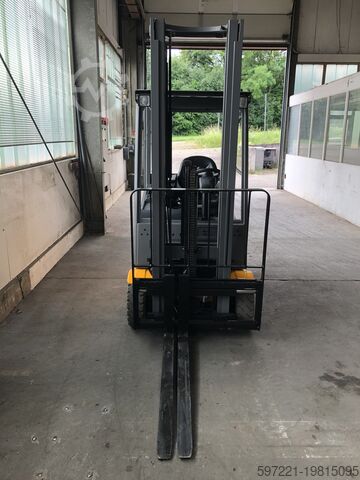 Electric - 3 wheels Jungheinrich EFG 216