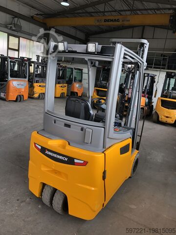 Electric - 3 wheels Jungheinrich EFG 216