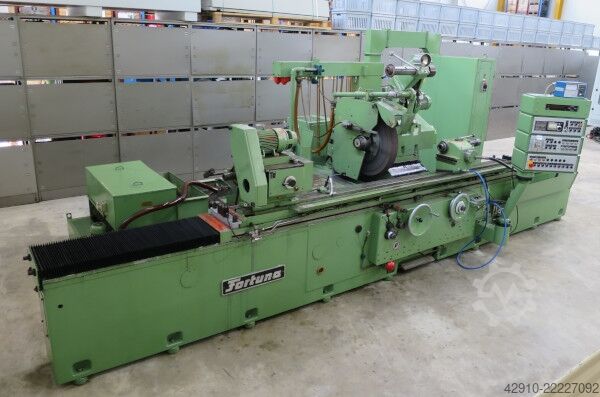 Universal cylindrical grinding machine FORTUNA F25S 2500A