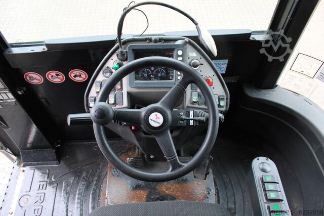 Terminal Tractor Terberg TT223