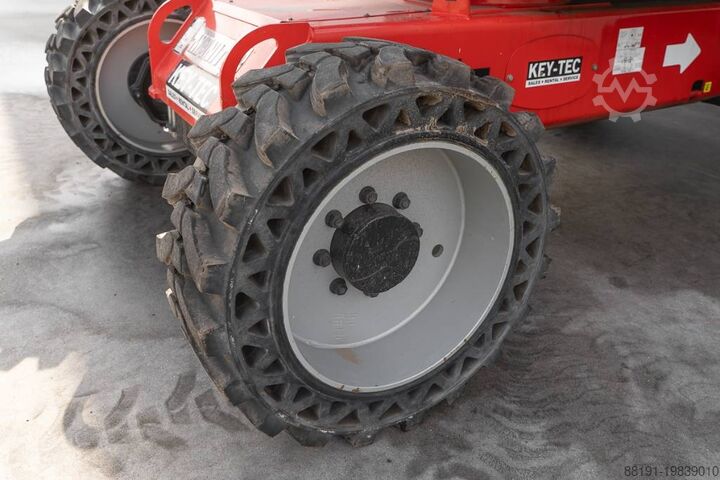 Articulated boom lift Manitou 280 TJ