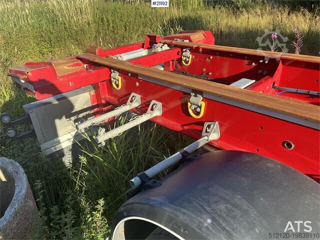 Container transport Närko 4 axle container trailer