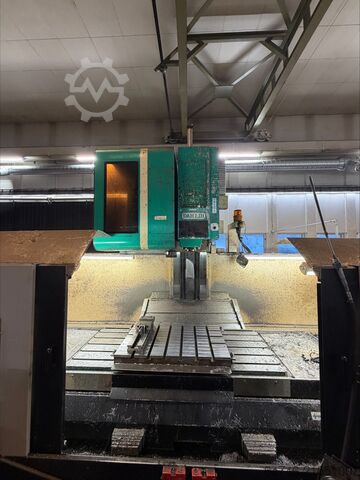 Vertikales Bearbeitungszentrum Dahlih MCV 1500 Fanuc