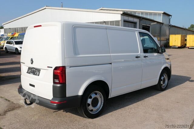 Panel van Volkswagen T6.1 Transporter 2.0 TDI 4MOTION Klima AHK Tempomat Standheizung