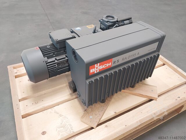 Rotary vane vacuum pump Busch RA0155A