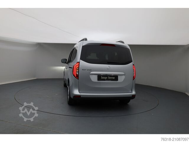 Minibus Mercedes-Benz EQT 200 Premium Wartungspaket 4-Season 22+75kw