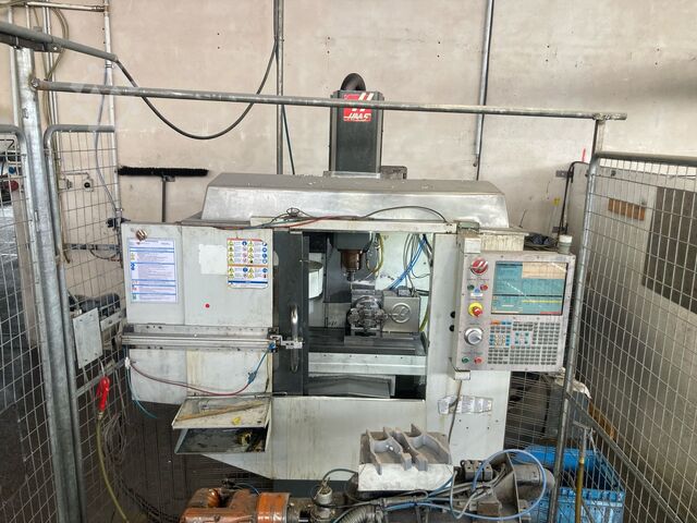 Bearbeitungszentrum HAAS Super MiniMill