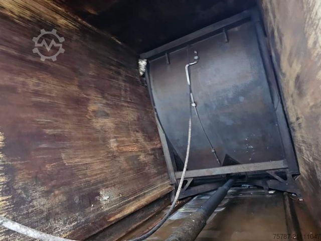 Garbage truck MERCEDES-BENZ 2629, 2 Kammern, Faun aus 2013, 22 cbm