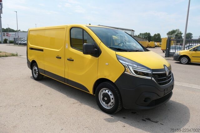 Panel van renault Trafic dCi 120 L2H1 3,0t Komfort