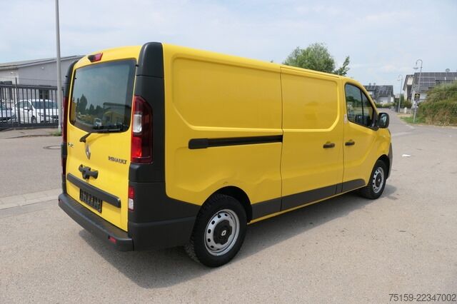Panel van renault Trafic dCi 120 L2H1 3,0t Komfort