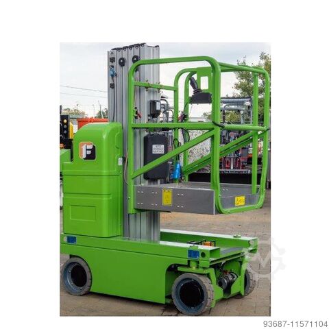 Vertikaler Aufzug Fronteq FLWP 7.5