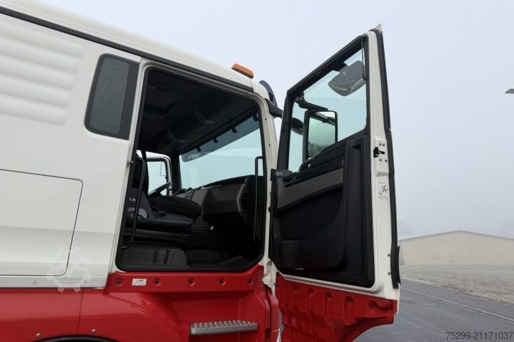 Standard tractor unit MAN TGX 33.540 6x4 SLT Push 160 To / Swiss-Vehicle