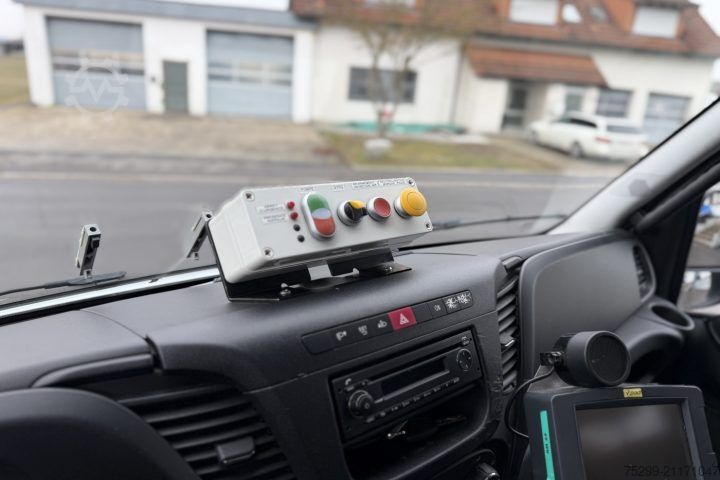 Abrollkipper Iveco 70C17 Daily Hiab / Swiss-Vehicle