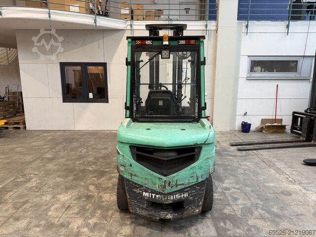 Dieselstapler Mitsubishi FD 35 / ZVG+SS / 5998 Std.