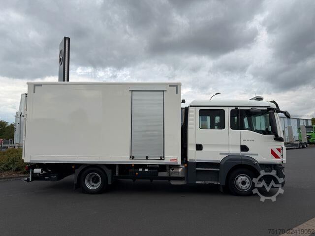 Suitcase MAN TGL 12.250 4x2 BB DoKa LBW 6 Sitze 2 AHK 2 Rollo