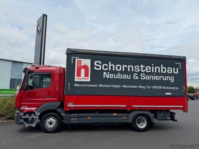 Sliding tarpaulin Mercedes-Benz Atego 923 L 3 Sitze Standh. Ausbau