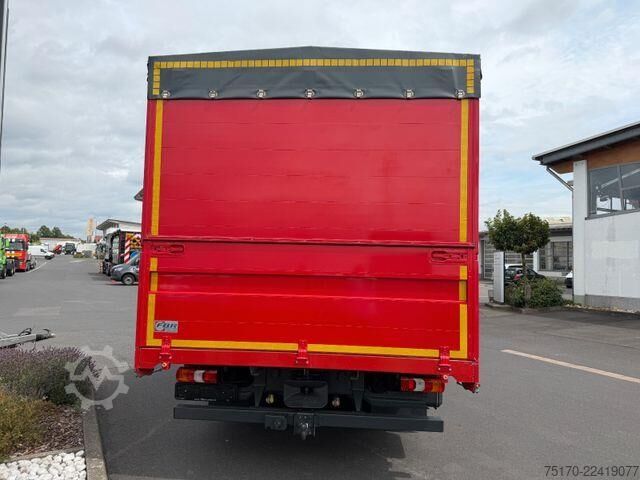 Sliding tarpaulin Mercedes-Benz Atego 923 L 3 Sitze Standh. Ausbau