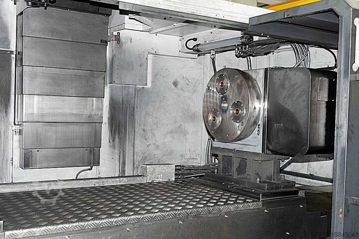 CNC Vertikales Bearbeitungszentrum Akira Seiki HV-8A