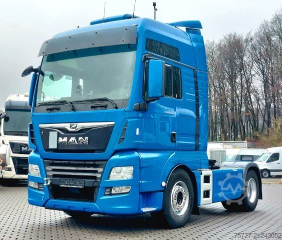 Standard SZM MAN TGX 18.460 XXL-MOTORSCHADEN-INTARDER-2 Tanks